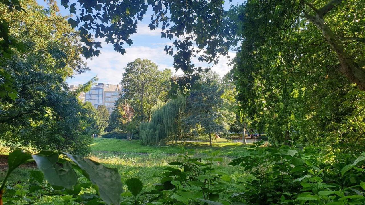 Lovely Two Bedroom Apartment With Free Parking Antwerpen Eksteriør billede